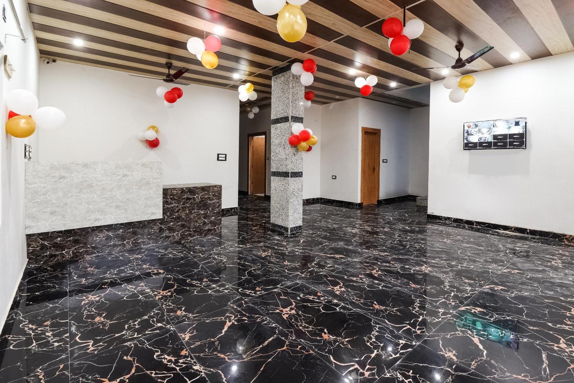 Hotel O Taj Royal Tājganj Exterior foto