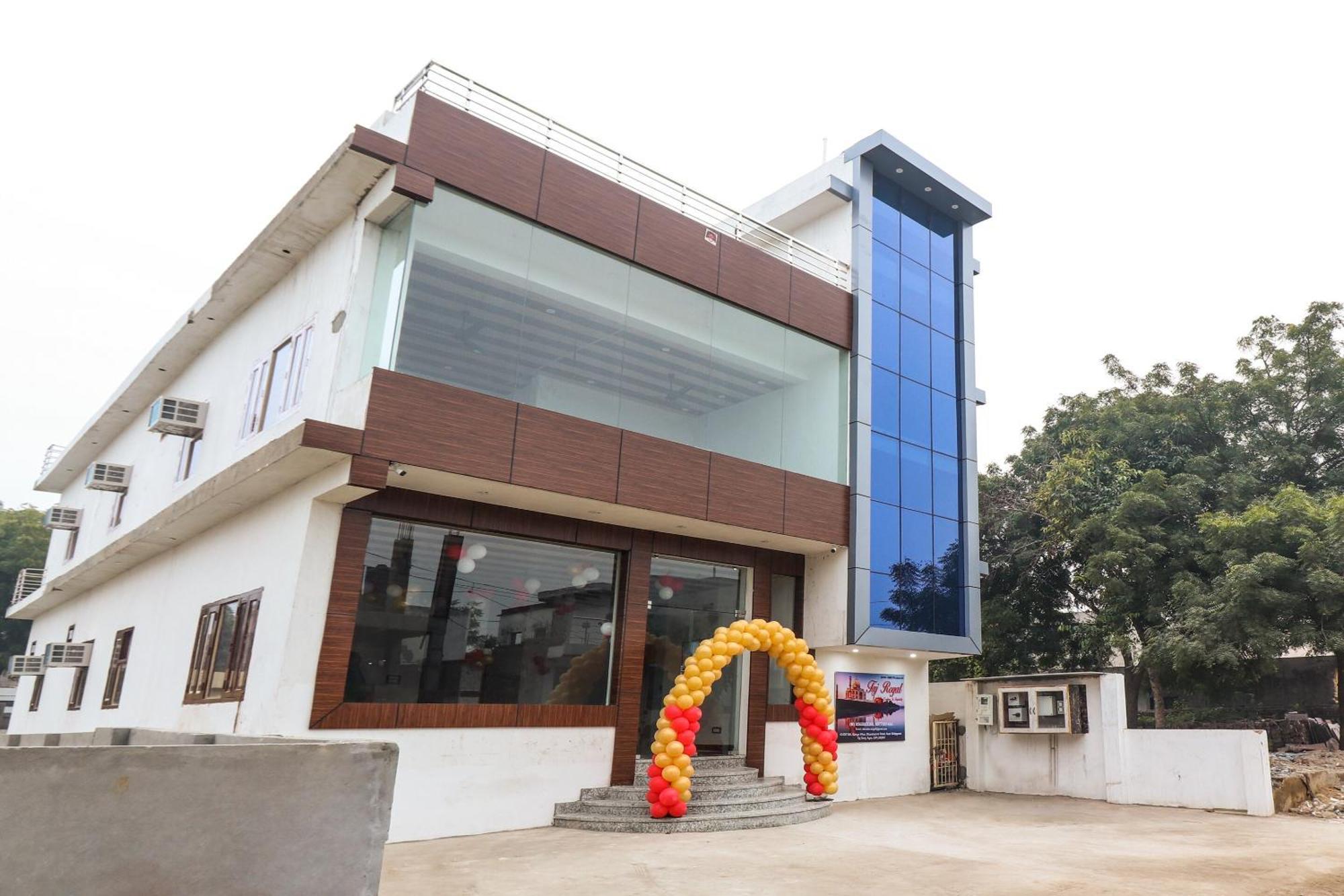 Hotel O Taj Royal Tājganj Exterior foto